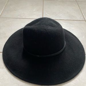 Brand new Black hat - adjustable